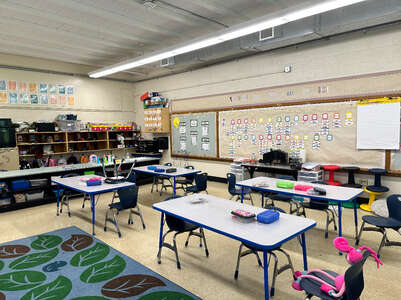 Pleasant Ridge Elementary School Classroom Standard in Knoxville 5