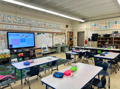 Pleasant Ridge Elementary School Classroom Standard in Knoxville 4