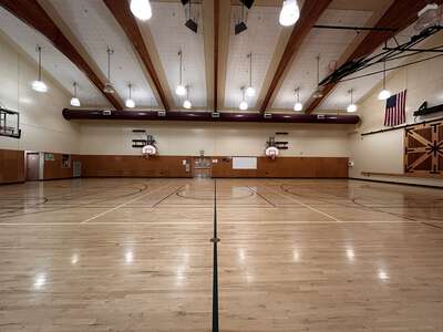 Boones Ferry Primary School Flora Gym in Wilsonville