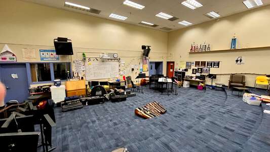 Newark Memorial High Choir Room in Newark 2