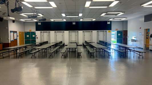 Sinaloa Middle School Multi Purpose Room in Simi Valley