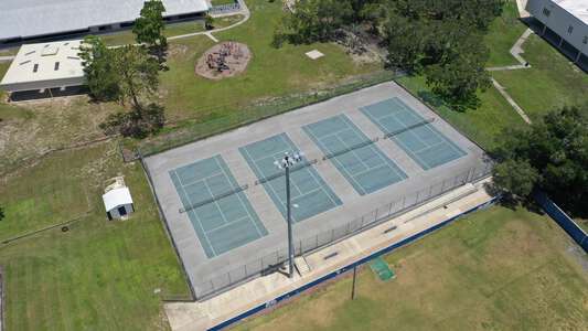 Wendell Krinn Technical High School Tennis Courts in New Port Richey 2