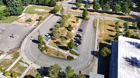 Horace Mann Elementary School Parking Lot in Redmond