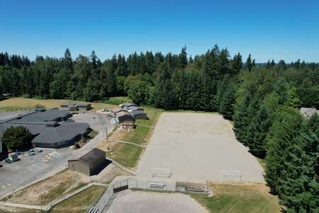 Laura Ingalls Wilder Elementary School Field - Practice in Woodinville