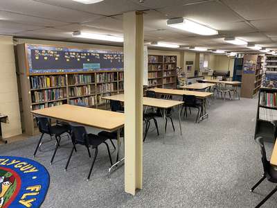 Dr. Maude A. Sanders Primary Library in Peoria