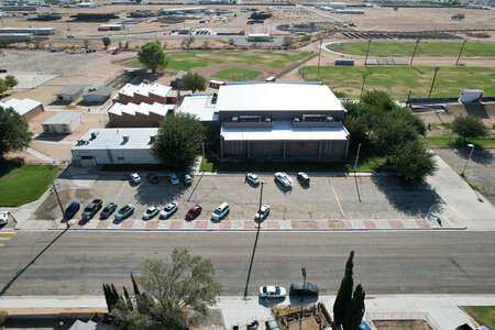 Mojave Elementary School Parking Lot - O st in Mojave 3