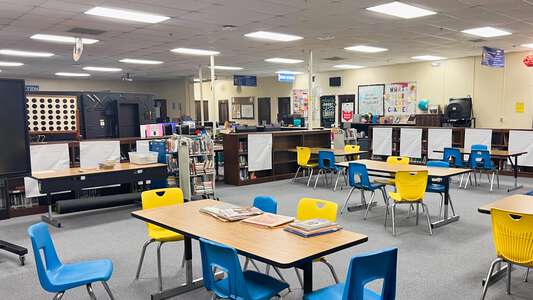Southeast Middle Magnet School Library in Baton Rouge