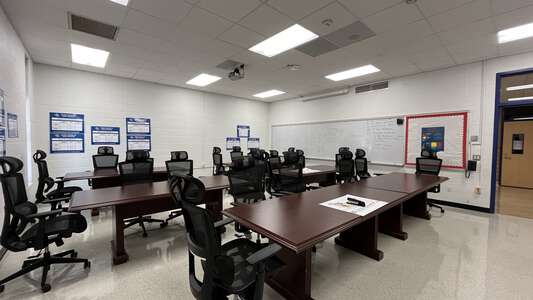 Aldine High School Meeting Room in Houston