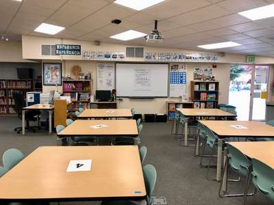 Escondido Elementary School Library in Palo Alto