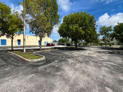 Hubert O. Sibley K-8 Academy Parking Lot in Miami 3