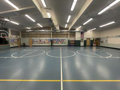 Cedaroak Park Primary School Gym in West Linn