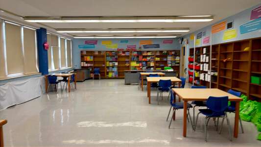 Kellman - Joseph Kellman Corporate Community Elementary School Library in Chicago 4