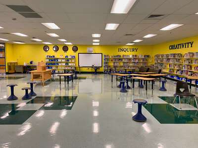 Knights Elementary School (2291) Library in Plant City