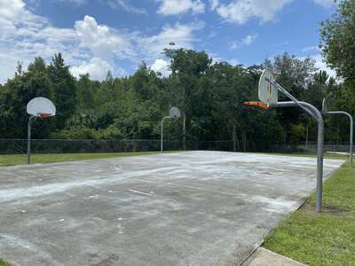 Deerwood Elementary School Outdoor Basketball Courts in Kissimmee