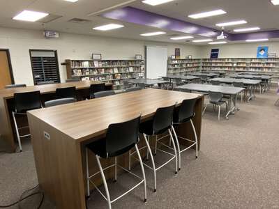Duluth Middle School Media Center in Duluth