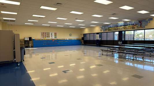 McCollom Elementary School Cafeteria in Wichita 4