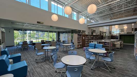Evergreen Middle School Library in Kent