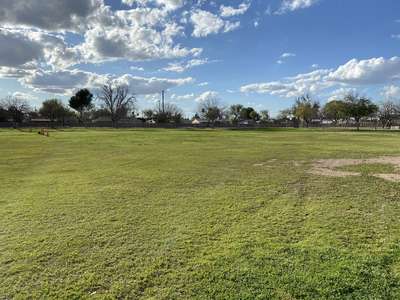 Gilbert Elementary School Field - Practice in Gilbert 2