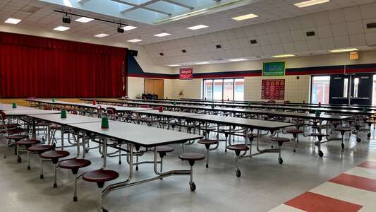 Four Oaks Elementary School Cafeteria in Four Oaks 2