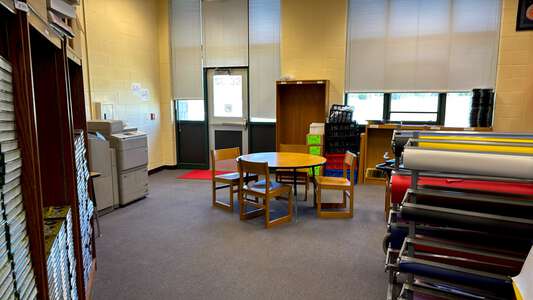 Stucky Middle School Library in Wichita 5