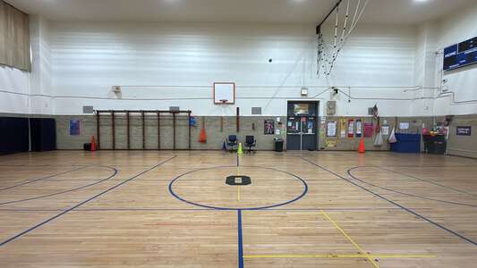 Onahan - William J Onahan Elementary School Gym in Chicago 4