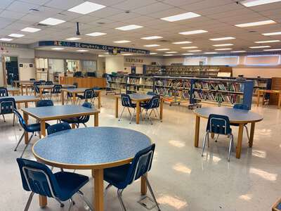 Sulphur Springs K-8 (4201) Library in Tampa