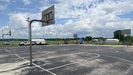 North Warren Elementary School Outdoor Basketball Courts in Smiths Grove