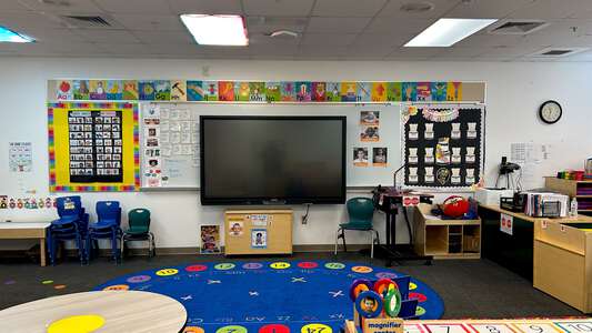 Manatee Elementary School (	School District of Lee County) Classroom Standard in Fort Myers