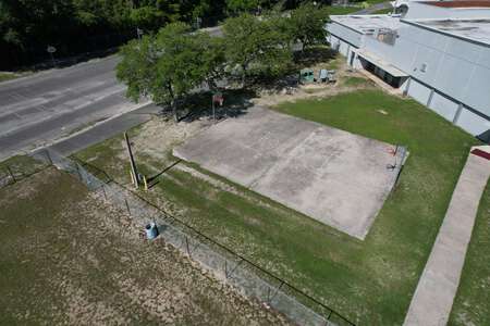 Westside Middle School Outdoor Basketball Courts (3 hr min) in Jacksonville