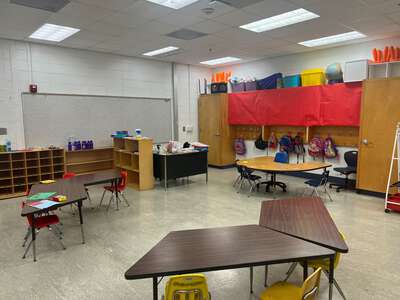 Fountain Elementary School Classroom Standard in Forest Park