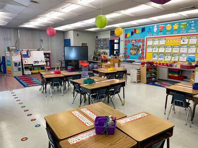 Quiet Waters Elementary School Classroom Standard in Deerfield