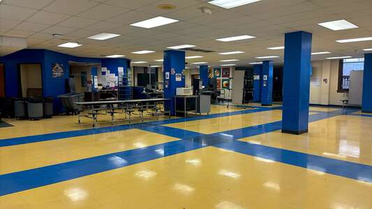 Allison Traditional Magnet Middle School Cafeteria in Wichita 2