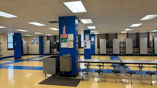 Allison Traditional Magnet Middle School Cafeteria in Wichita 3