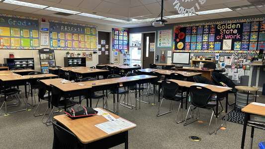 Stonegate Elementary School Classroom Standard in Irvine