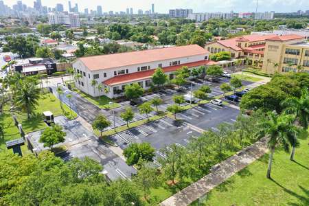 Miami Senior High School Parking Lot - Main in Miami