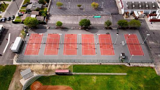 Ceres High School Tennis Courts in Ceres 2