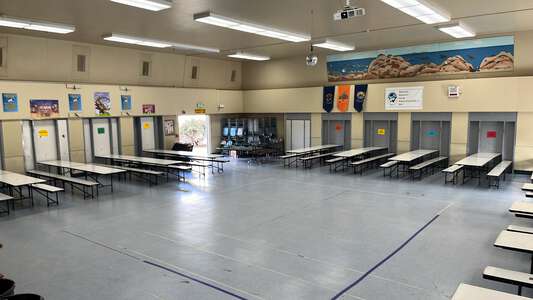 Olson Elementary Cafeteria / Multi-Purpose Room in Marina