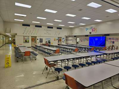 Cedarcrest Southmoor Elementary School Cafeteria in Baton Rouge