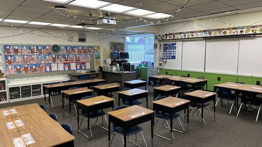 Santiago Hills Elementary School Classroom Standard in Irvine