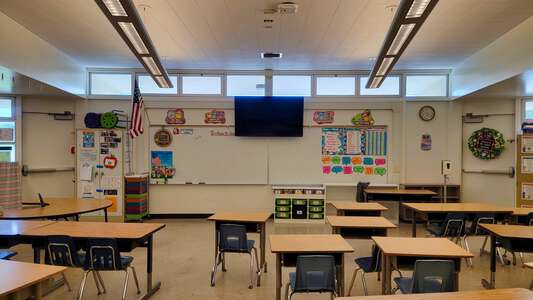 Hickory Elementary School Classroom Standard in Torrance
