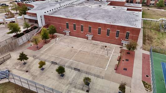 Ann Richards STEAM Academy Outdoor Basketball Courts in Dallas 2