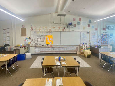 Vista Grande Elementary School Classroom Standard in Danville