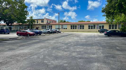 Auburndale Elementary School Parking Lot in Miami 2