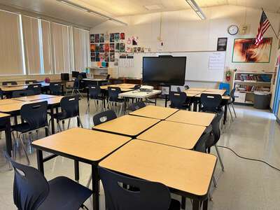 Duncan Polytechnical High School Classroom Standard in Fresno