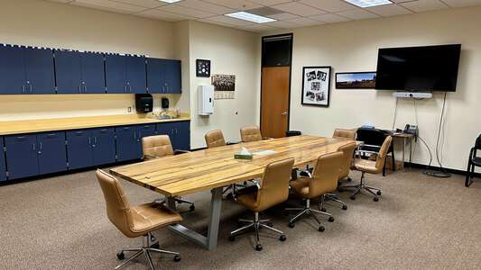 Lake Oswego Main Office Conference Room