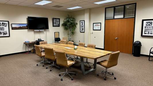 Lake Oswego High School Main Office Conference Room in Lake Oswego