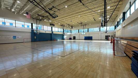 Radloff Middle School Main Gym in Duluth 3