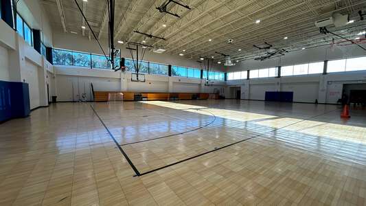Radloff Middle School Main Gym in Duluth 5