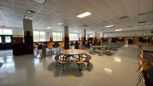Forest Park High School Cafeteria in Forest Park 4