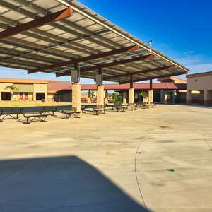 Riverway Elementary School Courtyard in Visalia